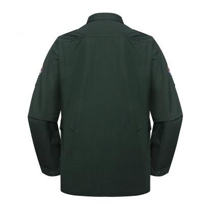 uniforme militare da battaglia di colore verde oliva